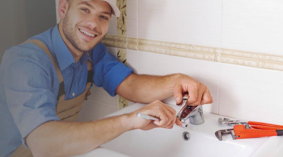 Expert burst pipe repair services in Moulton, AL